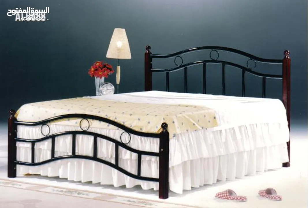 سرير حديد مع خشب ماليزي - Opensooq
