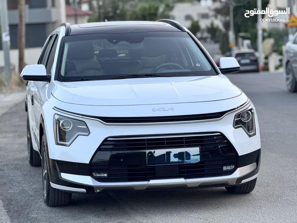 كيا نيروا 2023 اعلى مواصفات / kia niro 2023