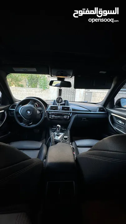 BMW 330e 2018