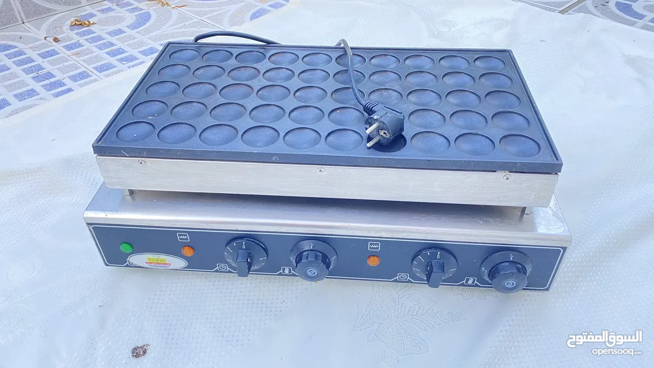 ماكنة ميني بان كيك