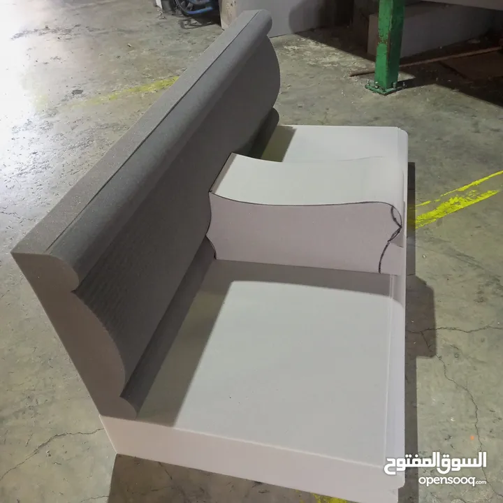 جميع الفرشات الطبيه زنبركيه او اسفنج جميع المقاساتاحدث موديلات الجلسات العربيه التواصل واتساب فقط