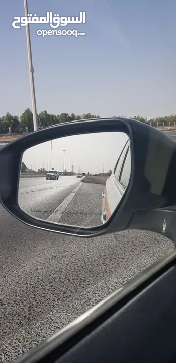 مدرب عربي لتعليم قيادة السيارات Driving Instructor