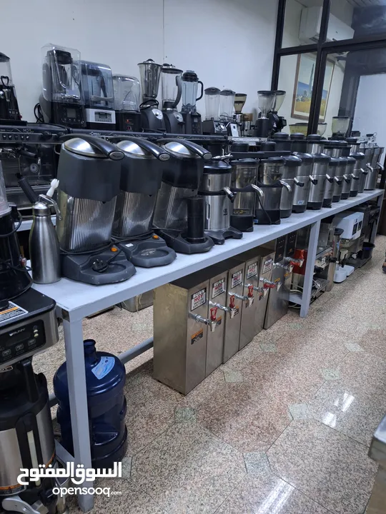 بيع معدات مطاعم وكفيهات ومخابز ومطابخ مركزيه  معدات مستعمله شبه جديد نظيفه ومظمونه