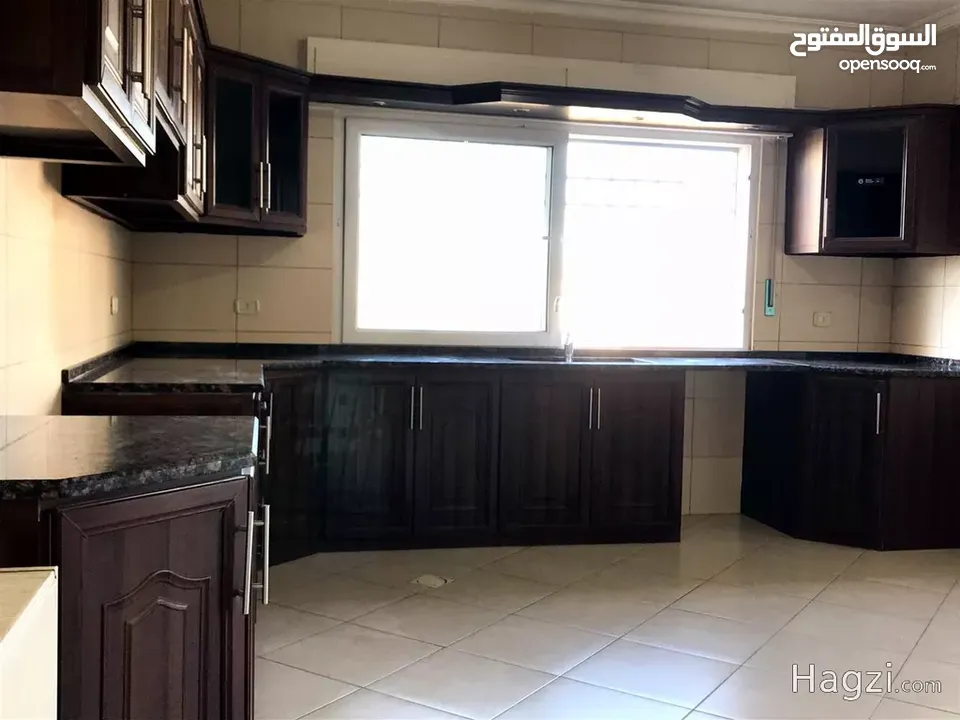 شقة غير مفروشة للإيجار 275م2 ( Property 11970 ) سنوي فقط