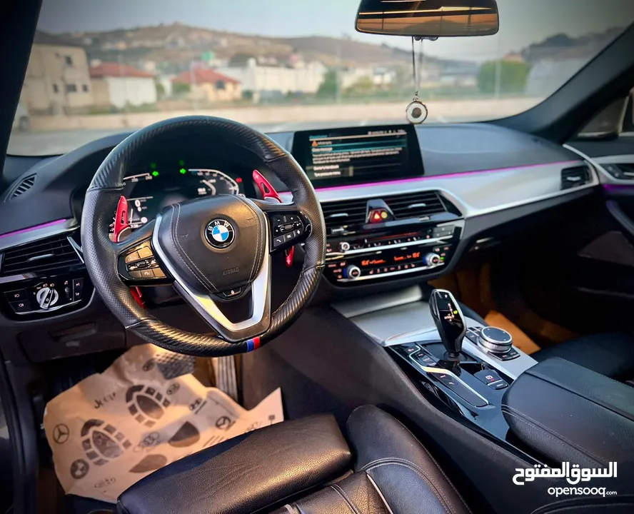 ‏530E   // 2019.            ‏ benzin  Plug In Hybrid (PLUG IN )  ‏ 297HP  Turb
