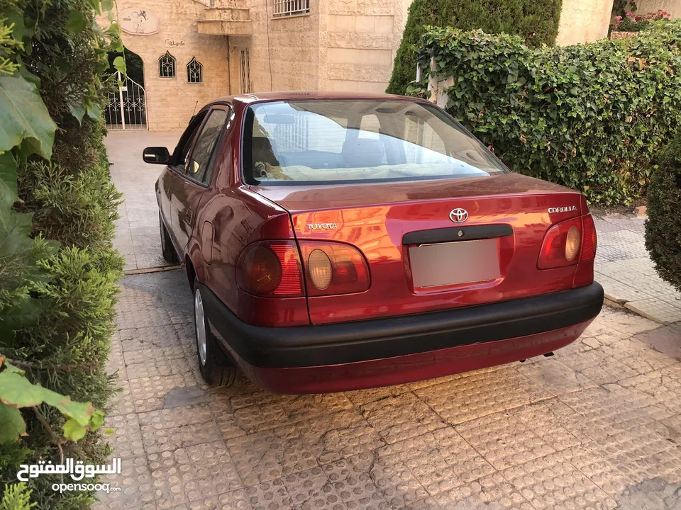Toyota corolla automatic 2000 بسعر ممتاز
