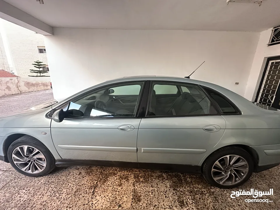 ستروين C5 المواصفات تحت