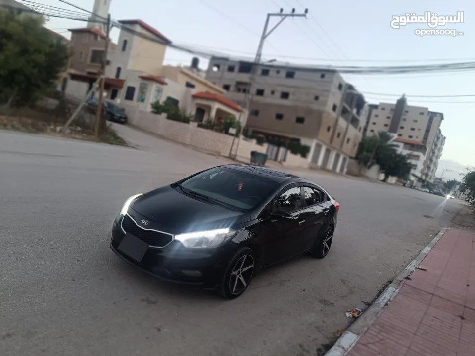 كيا سيراتو 2015 فل فتحه هوك ليدات بسعر حرق 39500 البدل وارد