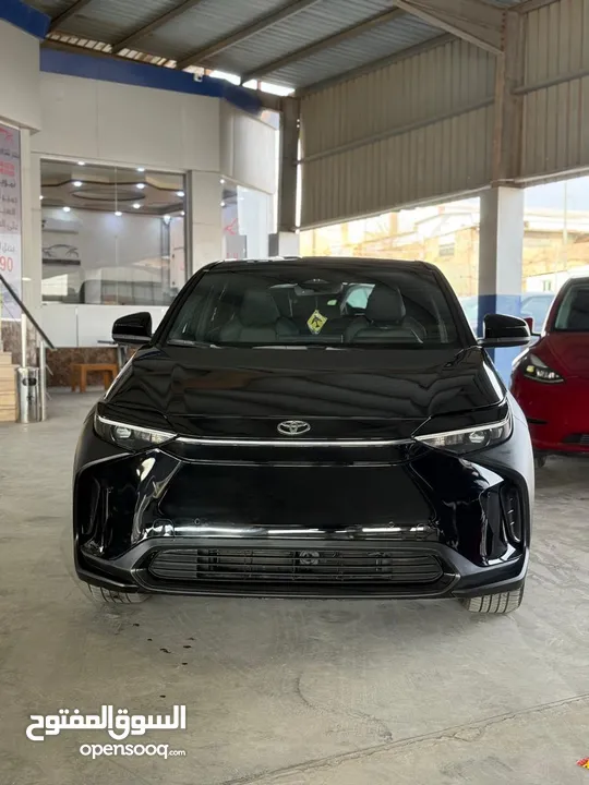 Toyota Bz4x  2023    ‎(وارد امريكي تصنيع اليابان) ‎جمرك اليوم ترخيص وتأمين سنه كامله