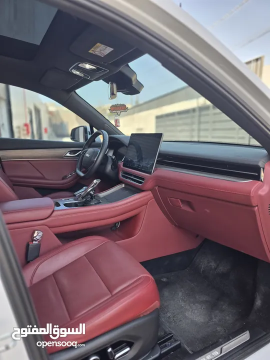 seres 5 2024 4x4 585HP