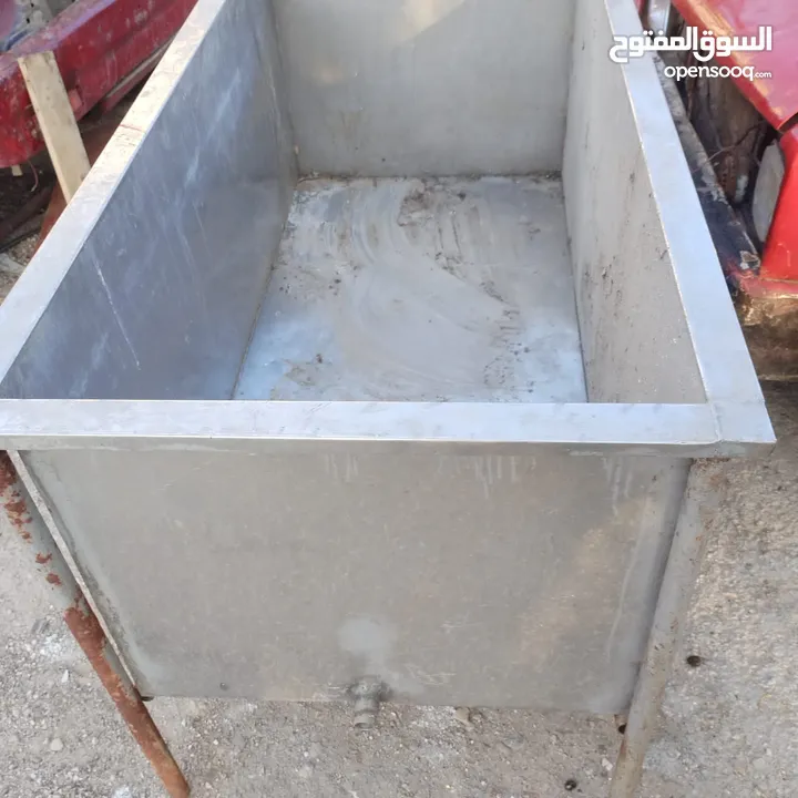 سخانات حليب دبل جكيت وحوض جبنه وَماكنات قهوه