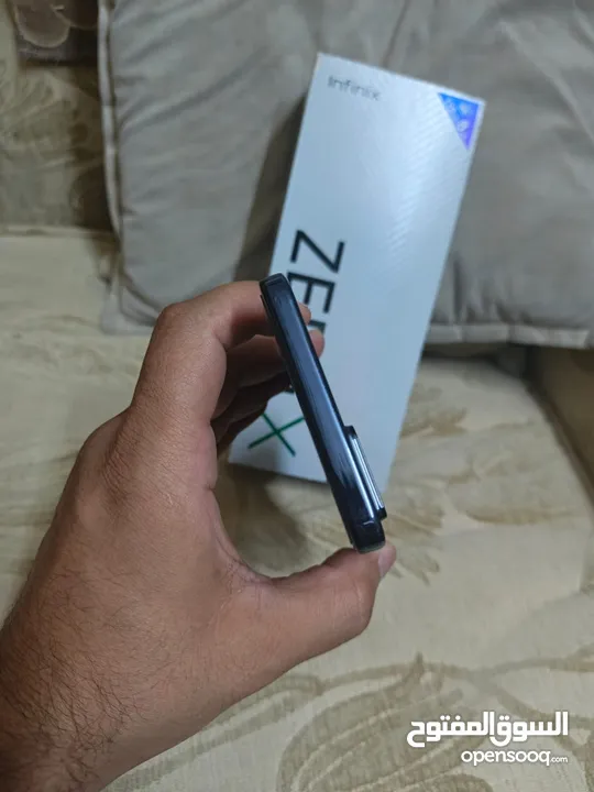 هاتف انفنكس زيرو x..معو كرتونه وشاحن