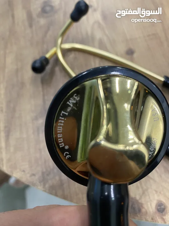 3m littmann cardiology gold  سماعه ليتمان الاصليه مع سيريل نمبر.  اللون ذهبي  ا