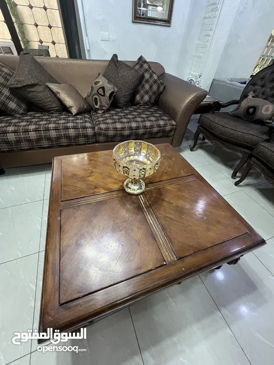 اثاث غرفة جلوس طقم كنب