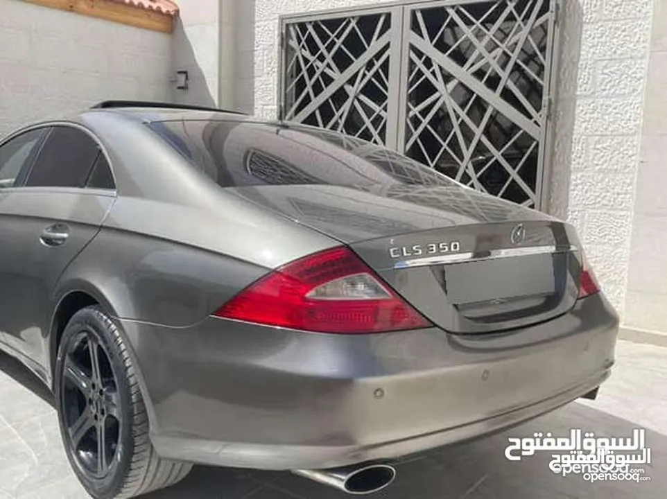 مرسيدس  CLS 350 بحالة الوكالة  موديل 2006