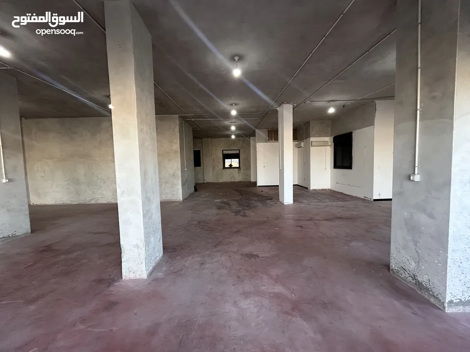 مستودعات للاجار