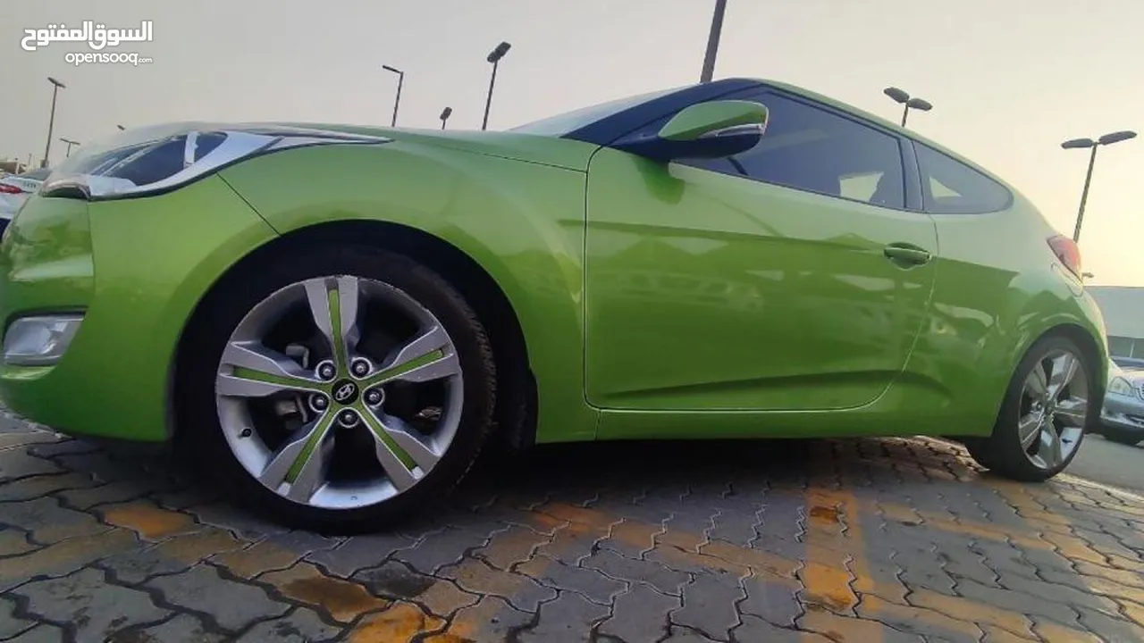 Hyundai Veloster FULL OPTION GCC 2015 panorama