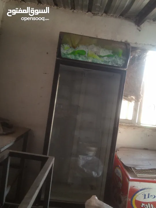 ثلاجه تفاصيلها جديده بتجنن