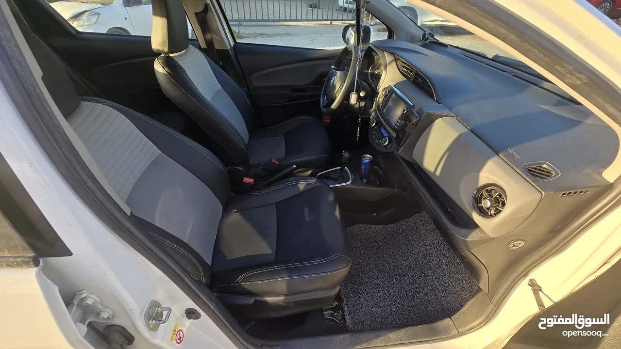 تويوتا يارس هايبرد  Toyota yaris hybrid