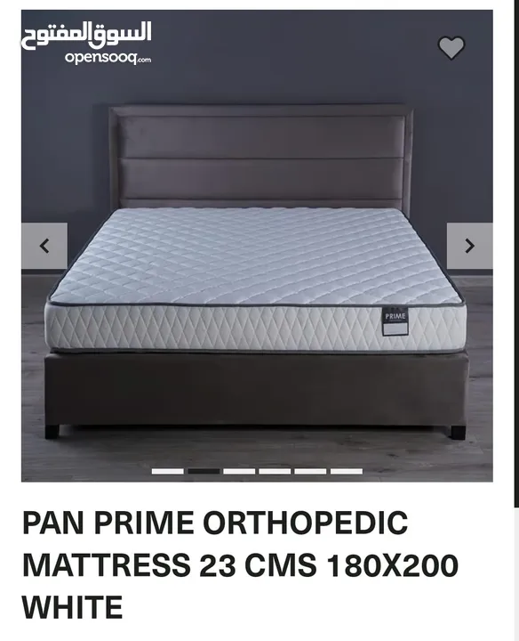 سرير بحالة ممتازة بالموالح لم يتم استخدامه 180  *  200