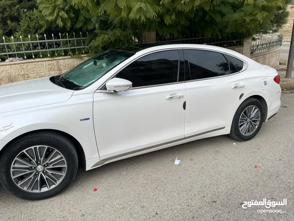 هونداي ازيرا غرانديود     Hyundai Grandior azera 2019 للبيع