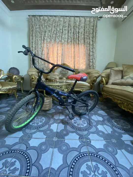 بسكليت مقاس 20 للبيع 25 نظيف مغير جنزير مغير يود في حي شرقي