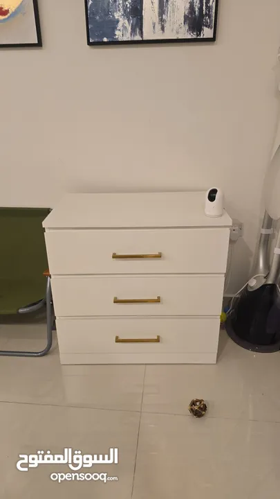 Moving house sale furniture