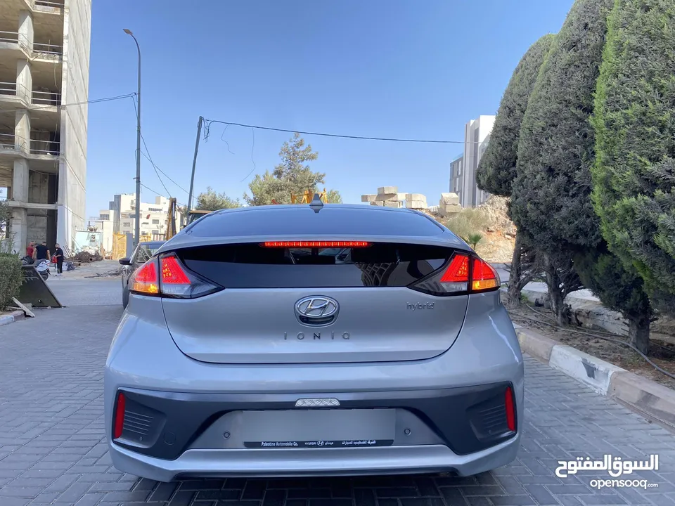 هونداي ايونيك هايبرد  2020  بحالة الوكالة فل اضافات الله يبارك لصاحب النصيب ..