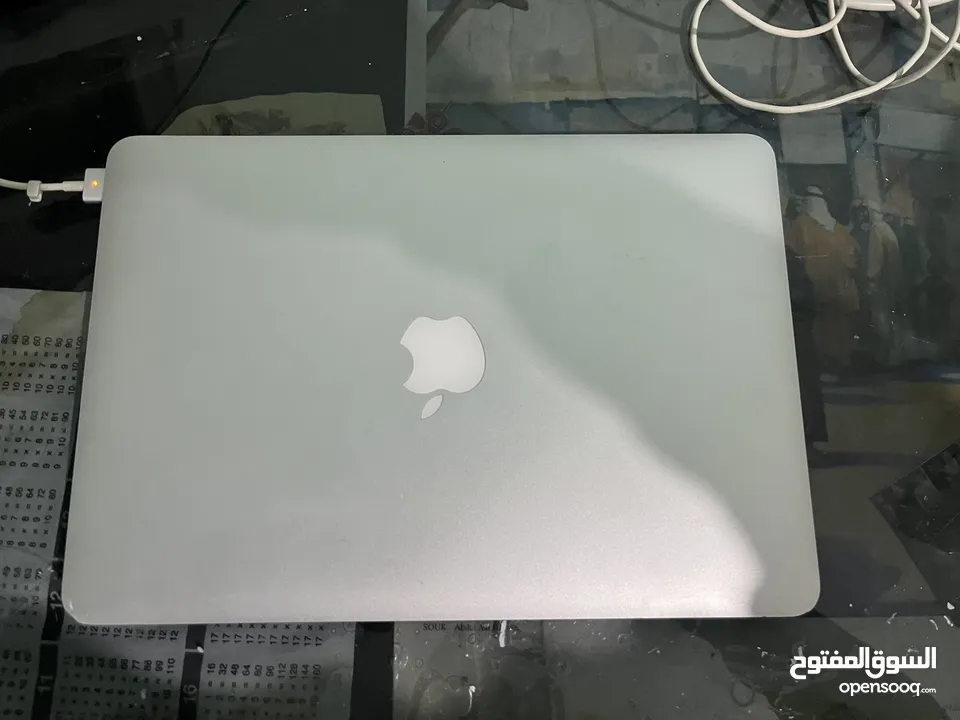 بسعر حرق MacBook Pro