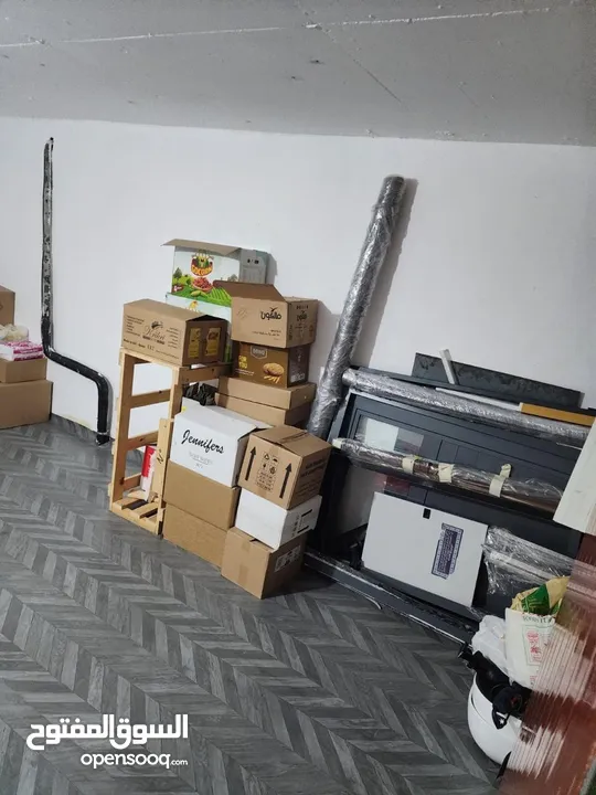 سوبر ماركت جاهز للبيع بسبب السفر