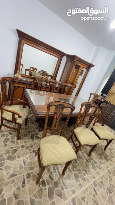غرفة سفرة 3قطع ع الوجه زجاج حراري للحماية من الخدوش ستايل أمريكي 8كراسي
