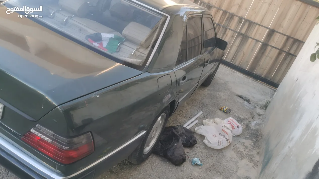 مرسيدس E200 موديل 1985 محدثه 95