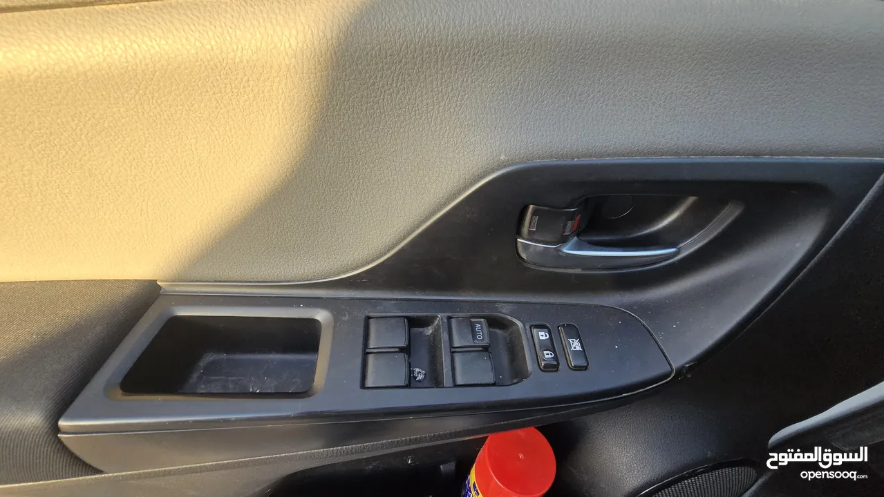 تويوتا يارس هايبرد  Toyota yaris hybrid