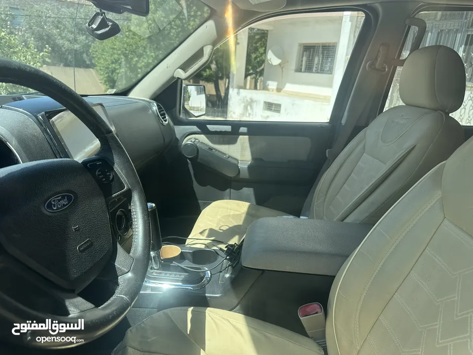 فورد اكسبلورر 4x4 2008 ترخيص منخفض سنة كامله جنطات اصليه فورد 20 انش اطارات تويو جديدة رقم مميز