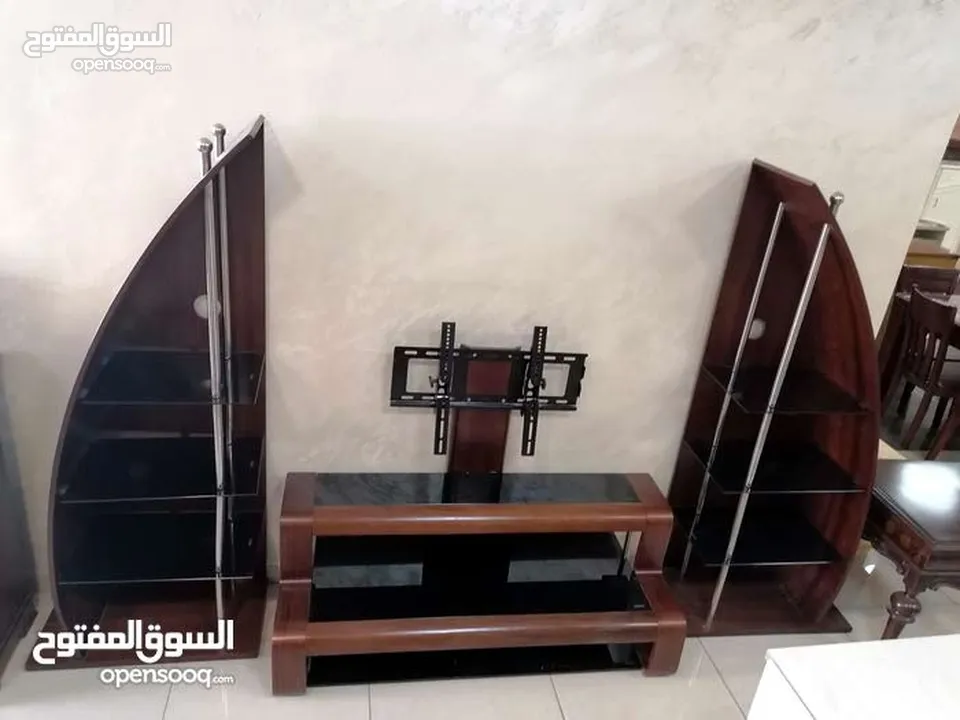 طاولة وسط و شاشة اطقم طربيزات
