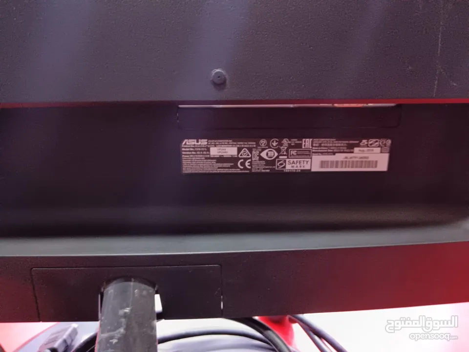 للبيع - جهاز PC GAMING AMD Ryzen 5 3500X احترافي بحالة ممتازة!