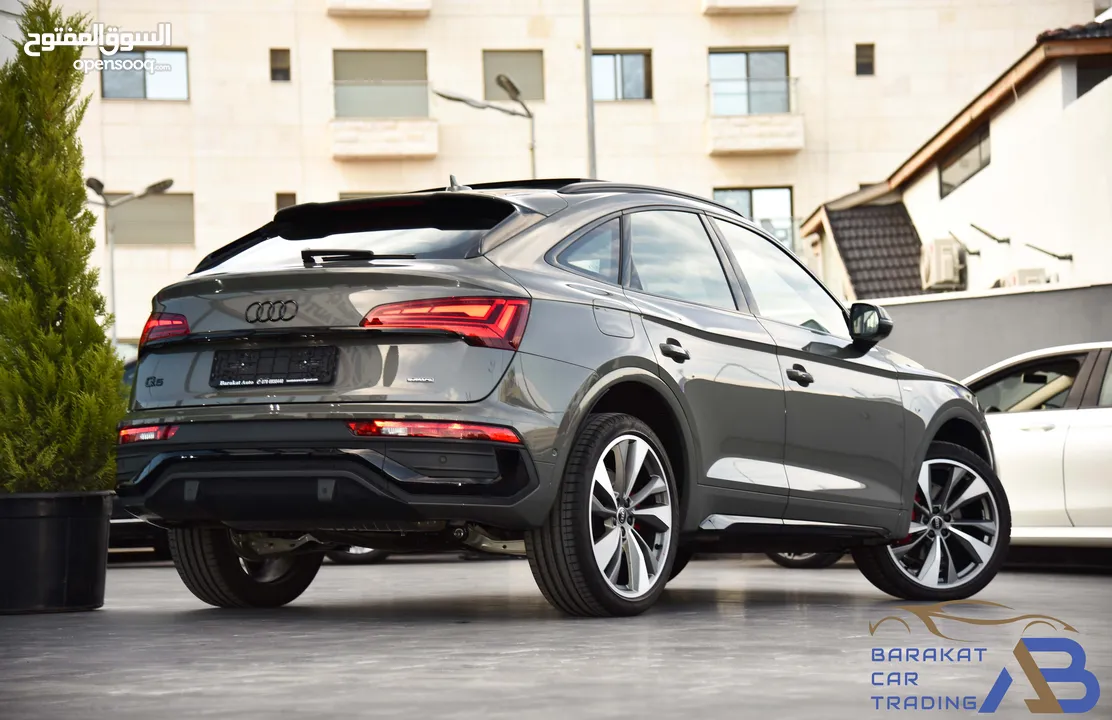 اوديQ5 اس لاين مايلد هايبرد بلاك ايديشن وارد وكفالة الوكالة2023 Audi Q5 Quattro S Line Black Edition