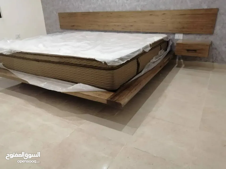 قطع من الخشب الطبيعي فاخرة في عنا كل الاحجام