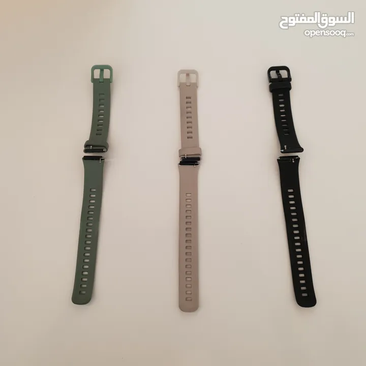 ساعة هواوي باند 7 استعمال ممتاز مع ثلاث غرابات مميزة .