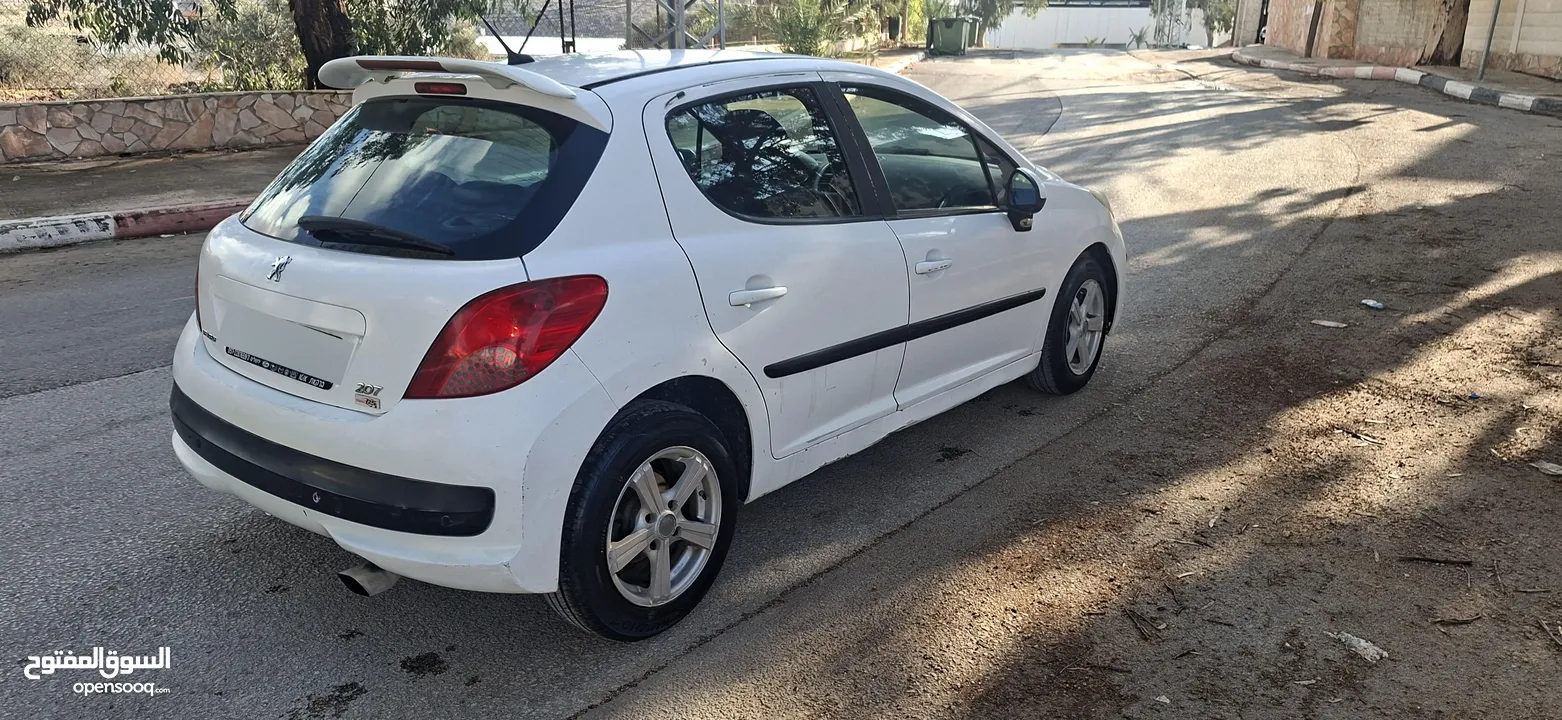 بيجو 207موديل 2009_اتومتيك _ماتور 1600-بنزين اصل برايفت _فحص الف صلاة النبي نظيفة من الاخر