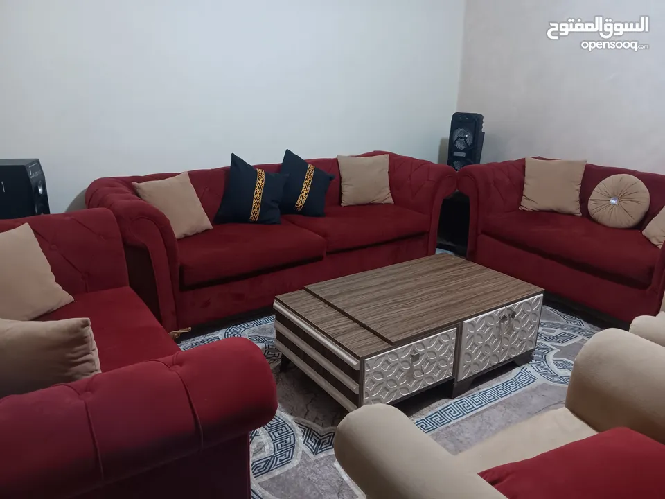 طقم كنب كابتونيل