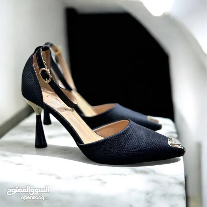 تشكيلة كعوب نسائية فاخرة