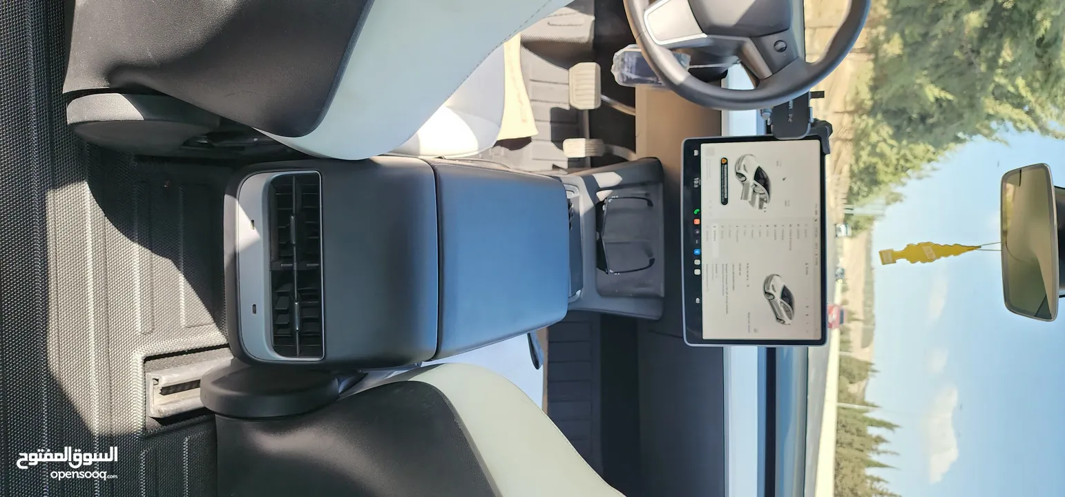 Tesla Model 3 Standerd Plus 2022 ابيض وداخليه ابيض جمرك جديد شهر 12‎ بسعر 20 الف بدون الرقم