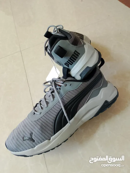 حذاء .Puma  اصلي بحال الوكاله لساته جديد وارد أروبي  الواحد ب 35