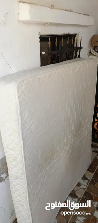 متاح فرشه مزوجه ضغط عالي استعمال خفيف بحالة الوكاله