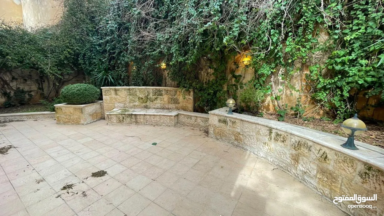 Semi furnished apartment for rent in Abdoun ( Property 42238 )-174804600