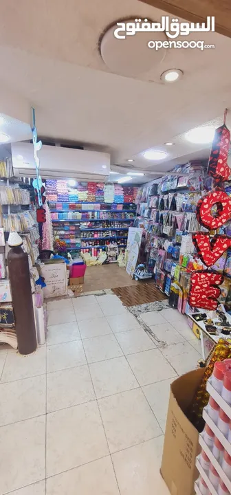 فرصة رائعة جدا  محل البيع جيد جداً محل تجهيز مناسبات وا الهدايا