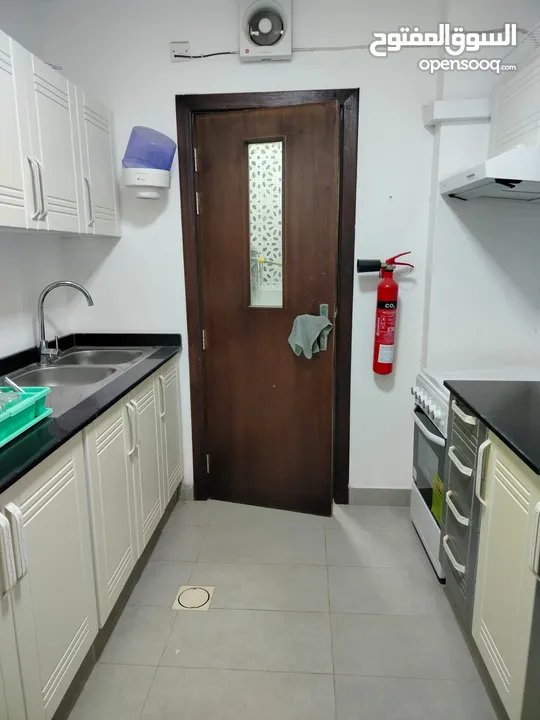 شقة للايجار في المعبيلة خلف نستو بالقرب من شارع النور - Flat for rent in mabill