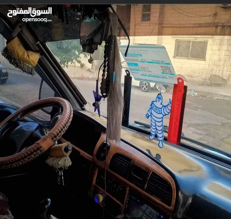 باص h100 للبيع موديل 2001
