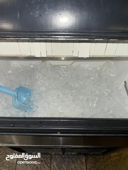 ice maker مكينه ثاج صناعي 120 كيلو يومي